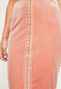 58d9a3f117af0_pink-velvet-eyelet-detail-front-longline-midi-skirt2.thumb.jpg.139431c1ed81938167516e545ff547bb.jpg