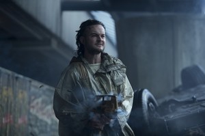    gits290317BZNimage26.jpg