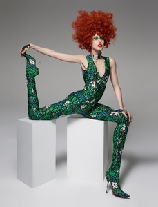 Anna-Cleveland-Hunger-Magazine-2017-Cover-Editorial03.jpg