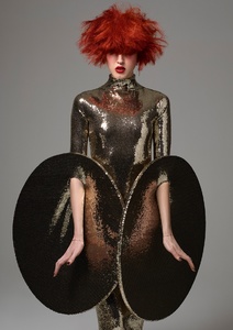 Anna-Cleveland-Hunger-Magazine-2017-Cover-Editorial06.jpg