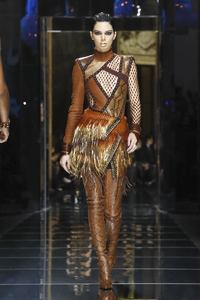Balmain-RTW-FW17-Paris-0419-1488465361-bigthumb.jpg