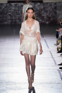 Galliano-RS17-5348.jpg