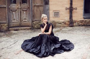 Jodi-lee-portfolio-62.thumb.jpg.943fe53d28951cb6b5066bd91330c866.jpg
