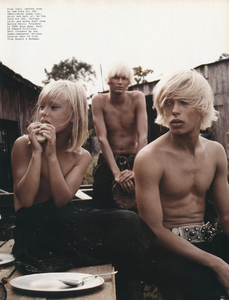 Mikael_Jansson_Arena_Homme_Plus_Fall_Winter_2001-2002_10.thumb.jpg.e0313ae15c2e0a9d292794e6544be606.jpg