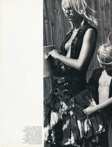 Mikael_Jansson_Arena_Homme_Plus_Fall_Winter_2001-2002_11.thumb.jpg.6110a0ac3a5fac506ca7309d18252de2.jpg