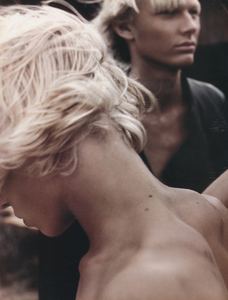 Mikael_Jansson_Arena_Homme_Plus_Fall_Winter_2001-2002_7.thumb.jpg.0bb46befe1446a0a215d55da9c5e756a.jpg
