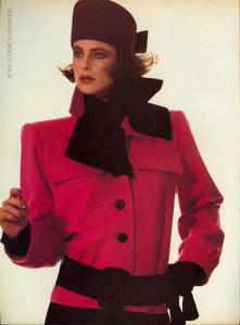 Penn_Vogue_US_October_1983_03.thumb.jpg.22c1967407a316a9fc807f549cf5e022.jpg