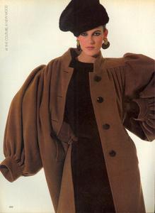 Penn_Vogue_US_October_1983_05.thumb.jpg.11f6876e24ce31a73c679b8ab7328737.jpg