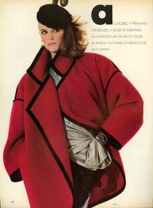 Penn_Vogue_US_October_1983_09.thumb.jpg.a01ffdaf899f66607d75cc8e46de199b.jpg