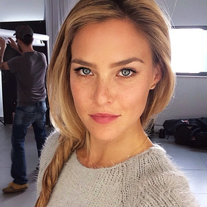 bar-refaeli-2014-instagram-1.jpg