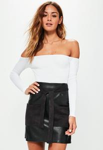 black-faux-leather-pocket-detail-a-line-mini-skirt.thumb.jpg.56104a016719fe841c80d1b7ca046cc4.jpg