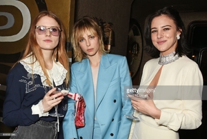 edie_kurt_geiger_flash_dinner_22mar17_gettyimages_12.thumb.jpg.7556c70f6fa0456027b92aa55634028f.jpg