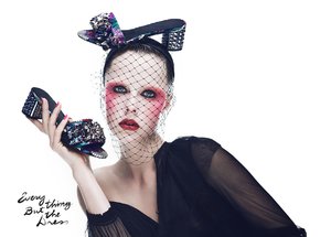 edie_kurt_geiger_ss17_wk3_kurtgeiger.thumb.jpg.53c85dcaa4d0ec30cfb431719f1bba62.jpg