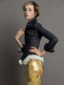 edie_vogue_mar15_eyval_3.jpeg