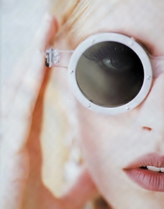 elle_oz_aug_1990_8.jpg