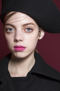 jacquemus-bks-z-rf17-4581.jpg