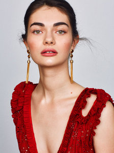 jeff-allen-elle-magazine-nordstrom-antonina-vasylchenko-1-reddress-stare-160420.thumb.jpg.2637e470a43d4e20603425694fc9ec77.jpg