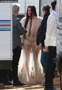 kim_kardashian_see_through_0029.jpg