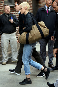 kstew090317BZNimage115.JPG
