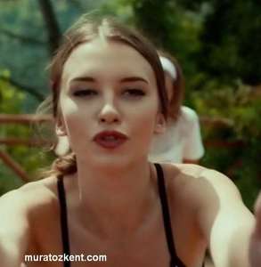 leyla_lydia_tugutlu_bikini_0003.JPG