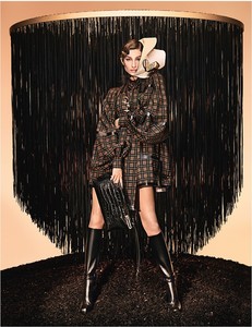 loewe-f17-1.jpg