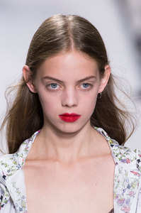 mxmodels-mariana-zaragozza-giambattista-valli-spring-2017-2.jpg