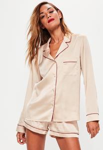 nude-satin-piped-buttoned-short-pyjama-set.thumb.jpg.96c570784a3c093c77a102e0adea3857.jpg