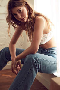 41416264_010_d.jpg
