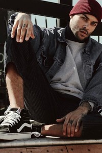 Don-Benjamin-Instagram-2017-03-15_L1lGLUM1eFlQYW5IZnE4Qmg1ak5hSlJUZEJJQT0vMzJ4MDozOTJ4NTM5LzY0MHgwLzVmNGJlMmZmLTUxYzItNGFkNS04MDE2LThmMGMwZmIzZTE1NA==.jpg