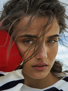large_portrait (9).jpg