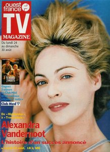 Alexandra Vandernoot tv mag2.jpg