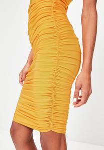 58fe7778a1cc0_yellow-slinky-gathered-side-midi-dress2.thumb.jpg.ff777825eb915fa3fe929703a4393dbb.jpg