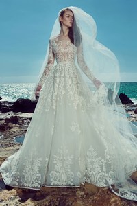 Mikaella Eisele - Zuhair Murad4.jpg