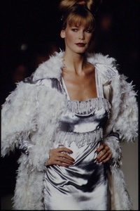 Chloe AUTUMN-WINTER 1994-1995.jpg