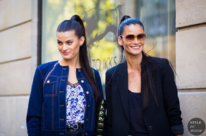 Isabeli-Fontana-and-Carolina-Ribeiro-by-STYLEDUMONDE-Street-Style-Fashion-Photography0E2A3317.jpg