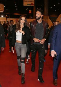 Nabilla-Benattia-et-Thomas-Vergara-au-Salon-du-Livre-de-Paris-France-Paris-le-25-mars-2017_exact1024x768_p.jpg