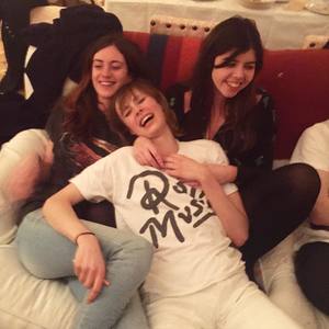 edie_26dec15_indigolewin.thumb.jpg.730d668d7d5250292595c739a5e75532.jpg