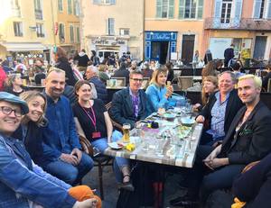 edie_hyeres_29apr17_camillalowther_2.thumb.jpg.3542bf8a4b979108d7b6b6c4ec828c81.jpg