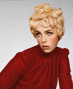 edie_love_17_5_richardhabberley.thumb.jpg.3812f901a4e8b69fb4856e0a3a9e88fb.jpg