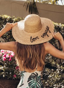 hat-attack-whats-your-motto-sunhat-in-bon-voyage-3.jpg