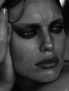narcisse-issue-6-2017-emily-didonato-by-david-roemer-04.jpg