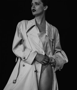 narcisse-issue-6-2017-emily-didonato-by-david-roemer-20.jpg