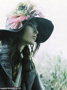 nofcpu3j9u6xpc3n.thumb.jpg.c16c8e15ab5648db741f8ab52e72af97.jpg