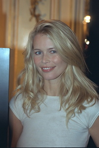 portrait-of-claudia-schiffer-picture-id612602158.jpg