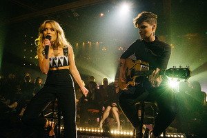 zara-larsson-the-late-late-show-with-james-corden-040417-image-002.jpg