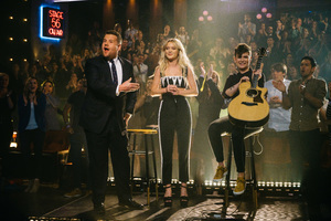 zara-larsson-the-late-late-show-with-james-corden-040417-image-004.jpg