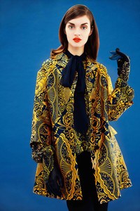 04-Mary-Katrantzou-Pre-Fall-17.thumb.jpg.7fe11a28a49255e76744813215416366.jpg