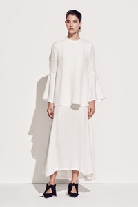 18-camilla-and-marc-resort-17.thumb.jpg.cfe70b14f8c8a9cc173df9c58fbc56e8.jpg