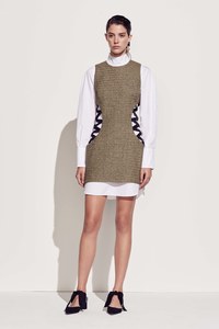 19-camilla-and-marc-resort-17.thumb.jpg.3497c36f7c3f66a86dcd322c27ce6671.jpg