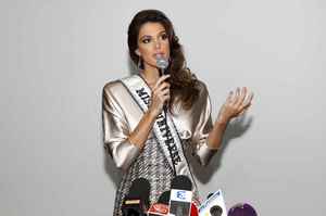 2048x1536-fit_iris-mittenaere-miss-univers-2016-lors-conference-presse-paris-17-mars-2017.jpg